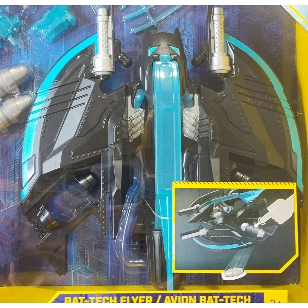 DC Batman Bat-Tech Flyer with 4